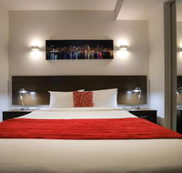 Flinders Street Apartments - Holiday Find
