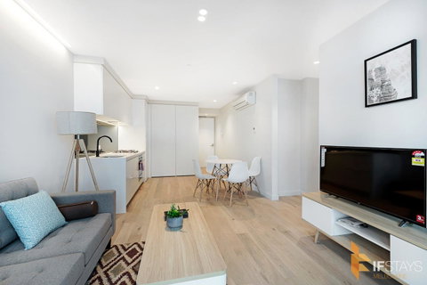 IFSuites (IFSTAYS) Light House Victoria One Apartment - Holiday Find 2