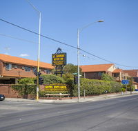 St Georges Motor Inn - Holiday Find