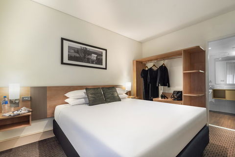 Ibis Melbourne Hotel And Apartments - Holiday Find 17