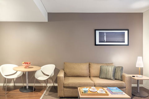 Ibis Melbourne Hotel And Apartments - Holiday Find 16