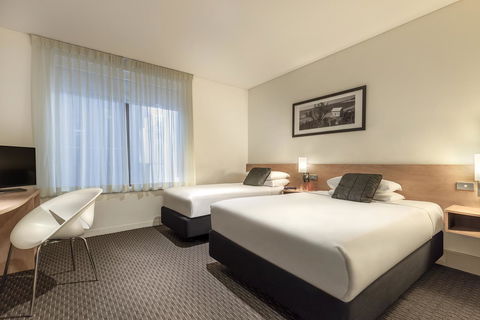 Ibis Melbourne Hotel And Apartments - Holiday Find 7