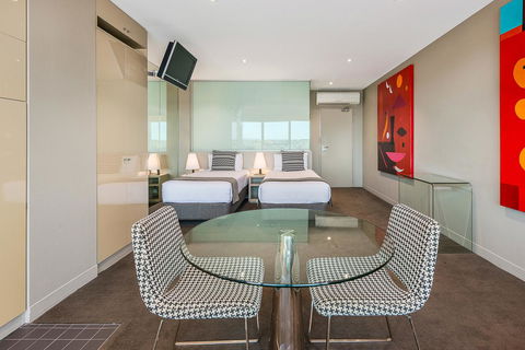 Novotel Melbourne Preston - Holiday Find 17