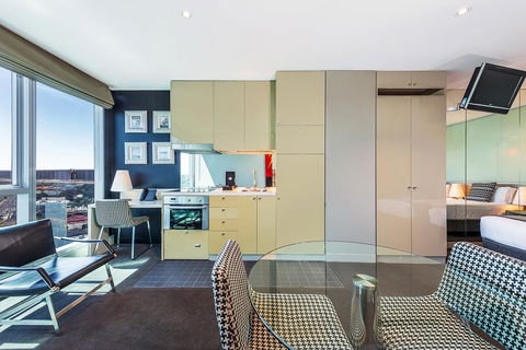 Novotel Melbourne Preston - Holiday Find 26