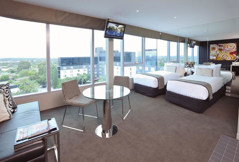 Novotel Melbourne Preston - Holiday Find 2