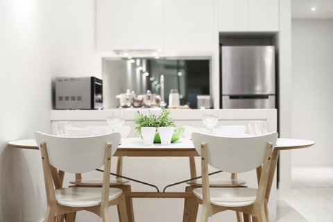 COZY 2BR Suites, FEDERATION SQUARE + FREE Parking - Holiday Find 0