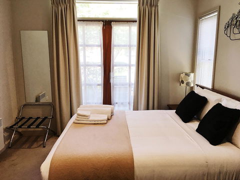 Luxury Abalina Cottages - Holiday Find 4