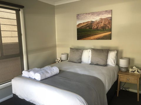 Luxury Abalina Cottages - Holiday Find 25