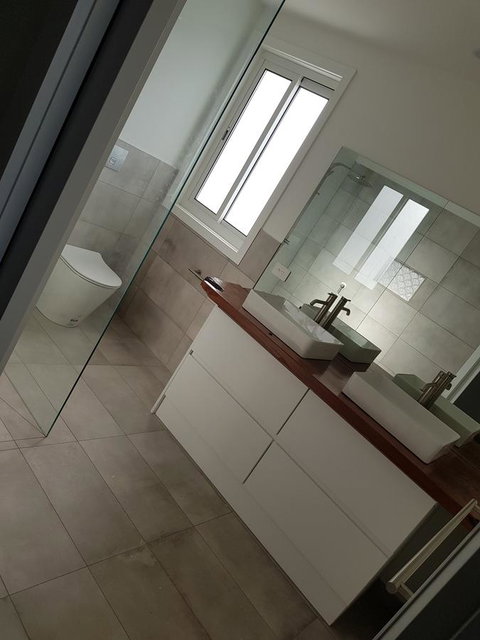 Zeally Bay Stay Deep Ocean - Holiday Find 11