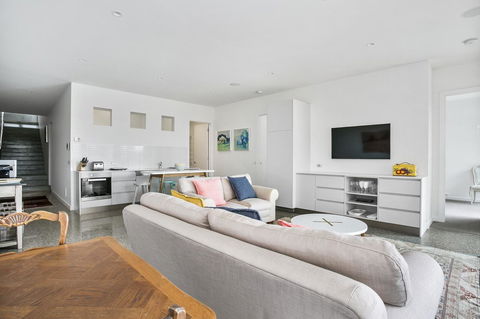 Lansdowne Villa - With Swimming Pool - Holiday Find 2