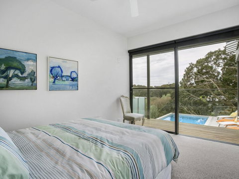Lansdowne Villa - With Swimming Pool - Holiday Find 11