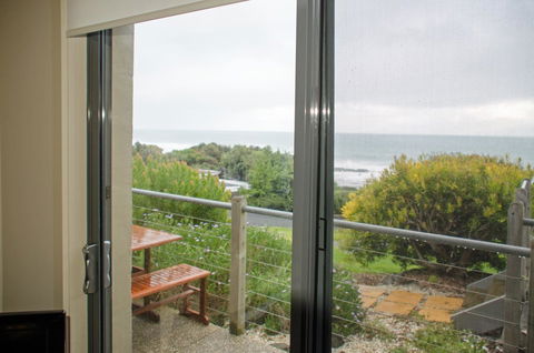 5 Whitecrest Great Ocean Road Resort - Ocean Views - Holiday Find 16