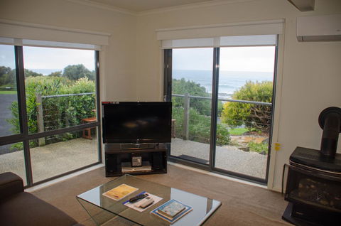 5 Whitecrest Great Ocean Road Resort - Ocean Views - Holiday Find 15