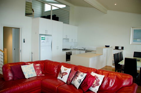 5 Whitecrest Great Ocean Road Resort - Ocean Views - Holiday Find 31