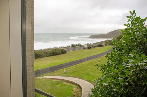 5 Whitecrest Great Ocean Road Resort - Ocean Views - Holiday Find 32