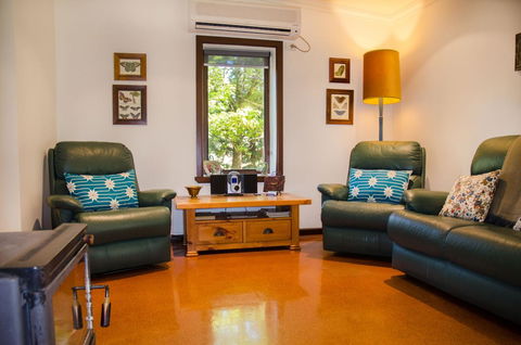 Ashwood Cottages - Holiday Find 15