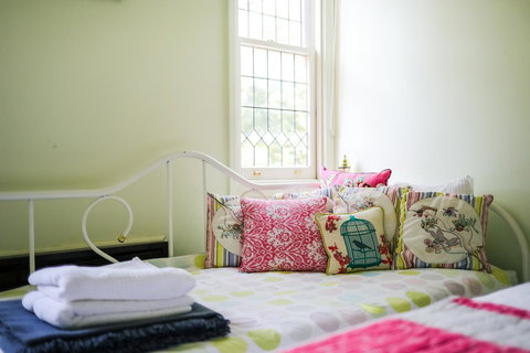 Miss Pym's Cottage - Holiday Find 21