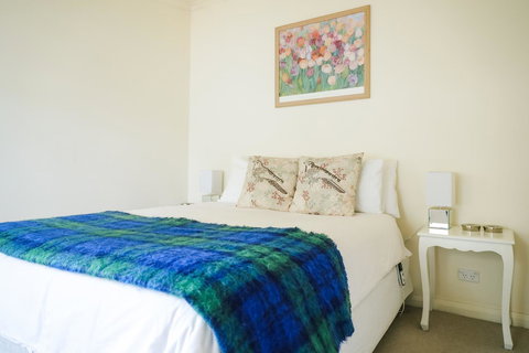 Miss Pym's Cottage - Holiday Find 19