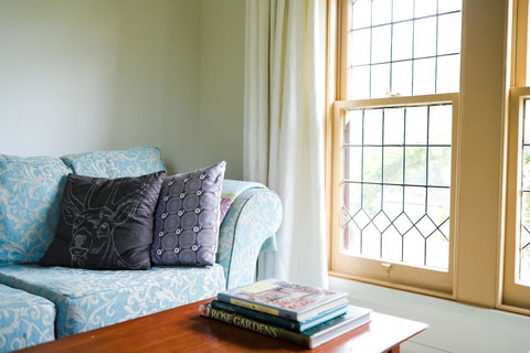 Miss Pym's Cottage - Holiday Find 31