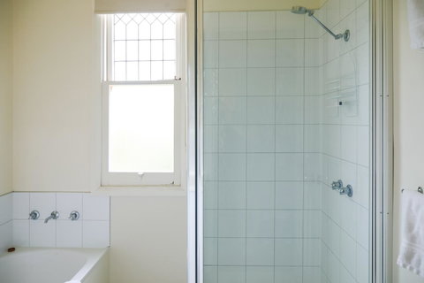 Miss Pym's Cottage - Holiday Find 9