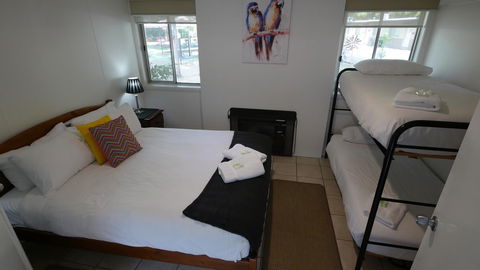 Adina Lodge Holiday Apartments - Holiday Find 21