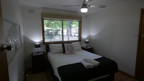 Adina Lodge Holiday Apartments - Holiday Find 28