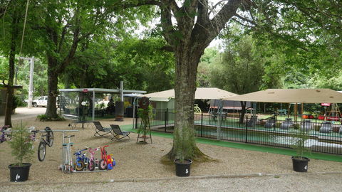 Adina Lodge Holiday Apartments - Holiday Find 18