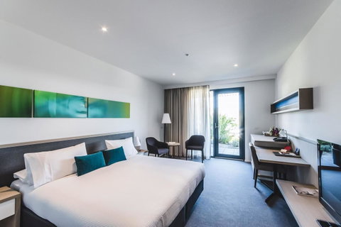 Quarters At Flinders Hotel - Holiday Find 15