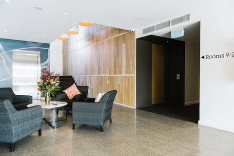 Quarters At Flinders Hotel - Holiday Find 11
