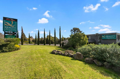 Knox International Hotel And Apartments - Holiday Find 13