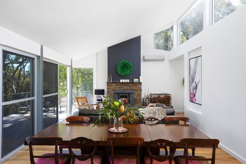 The Bird House - Holiday Find 2