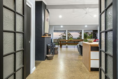 The Bird House - Holiday Find 2