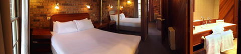 The Carrington Inn - Bungendore - Holiday Find 2