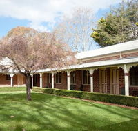 The Carrington Inn - Bungendore - Holiday Find