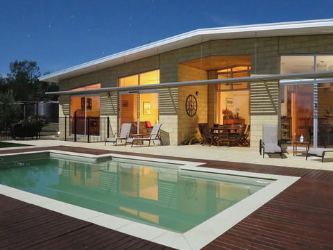 The Chocolate Lily Bed & Breakfast - Holiday Find 0