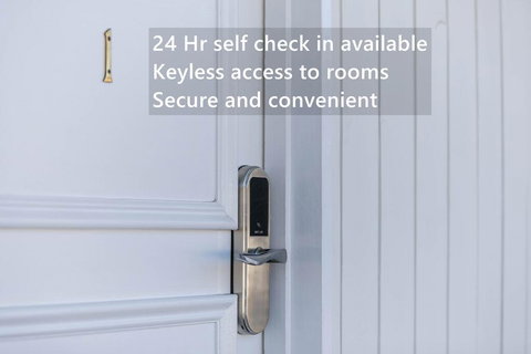 The Club Motel And Apartments - Holiday Find 1