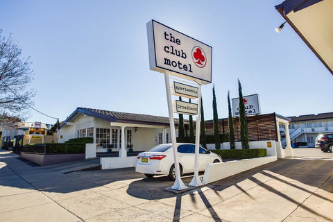 The Club Motel And Apartments - Holiday Find 2