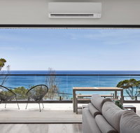 The Cube - Striking Architectural Showpiece - Holiday Find