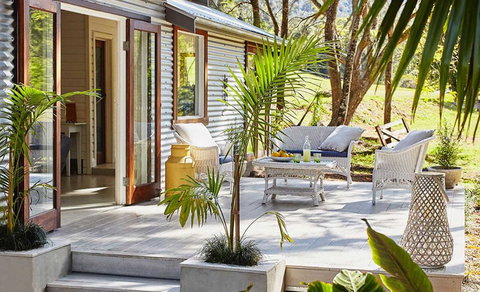 The Dairy Bales At Moo River Farm - Holiday Find 0