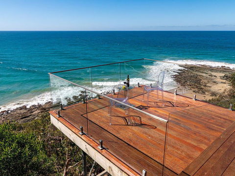 THE DECK HOUSE - A WYE RIVER ICON - Holiday Find 1
