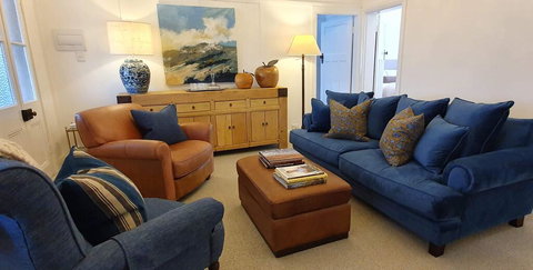 The Dewhurst - Sophisticated Entire CBD Apartment - Holiday Find 0