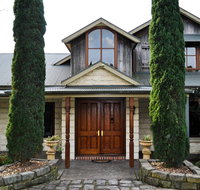 The George Yering - Holiday Find