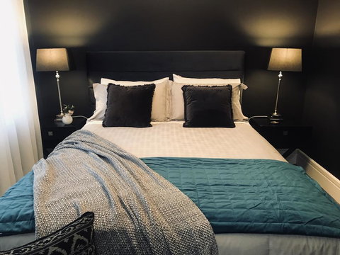 The Grove - Holiday Find 1