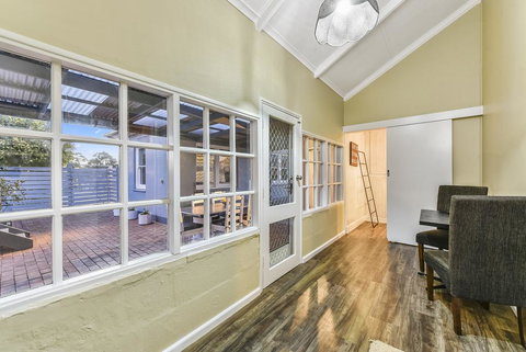 The Jazz B&B - Holiday Find 2