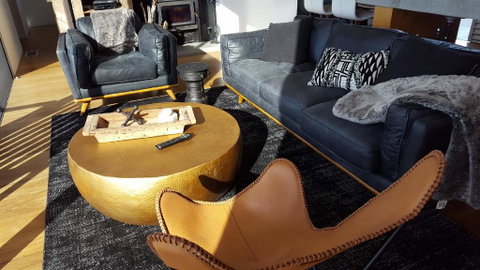 The Longhouse - Suite 1 - Holiday Find 2