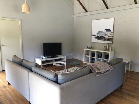 The Old Coolstore - Braeburn Apt - Holiday Find 1