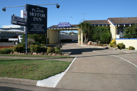 The Plains Motor Inn - Holiday Find 0