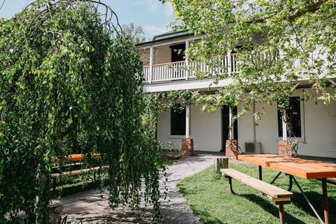 The Robin Hood Inn - Holiday Find 0