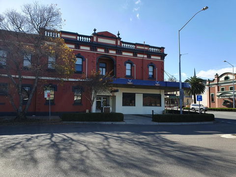 The Royal Hotel - Holiday Find 0