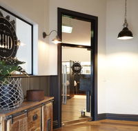 The Royal Hotel Drouin - Holiday Find